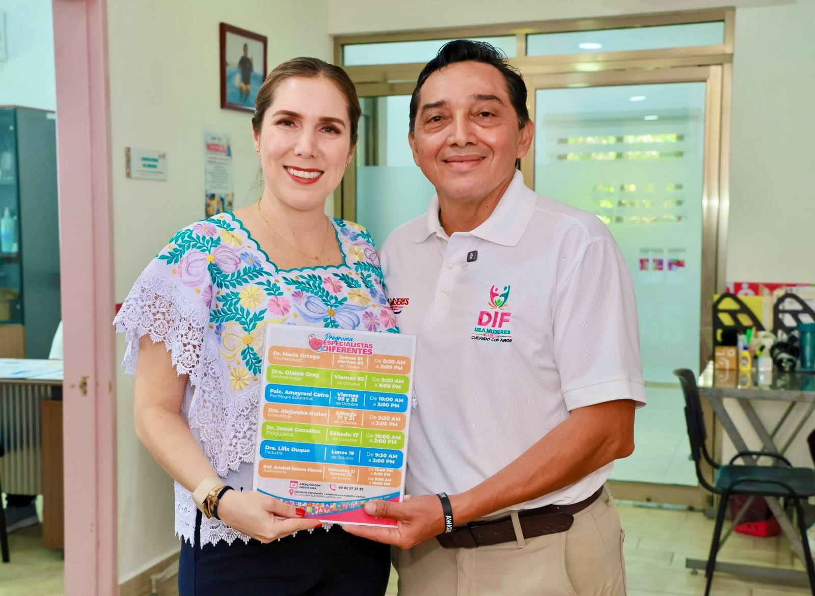 ATENEA GÓMEZ ACERCA SERVICIOS MÉDICOS ESPECIALIZADOS A LAS FAMILIAS ISLEÑAS CON “ESPECIALISTAS DIFERENTES”