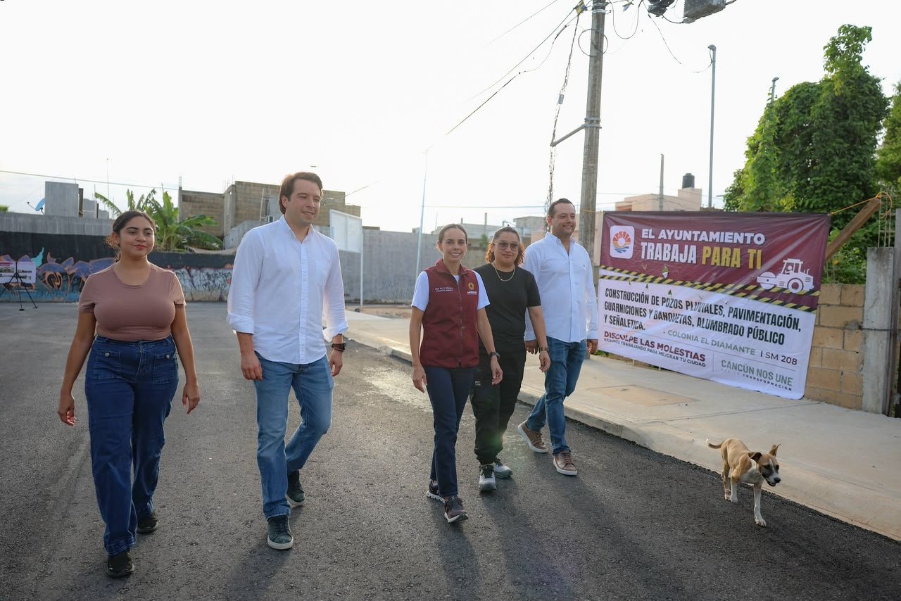 ANA PATY CUMPLE CON OBRAS DE 0 A 100 EN LA COLONIA EL DIAMANTE
