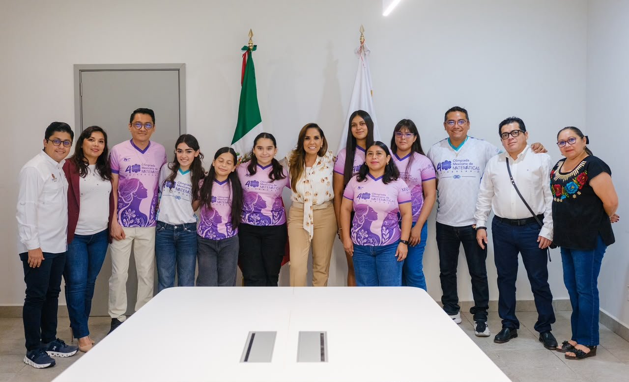 RECONOCE MARA LEZAMA A ESTUDIANTES QUE REPRESENTARON A QUINTANA ROO EN LA OLIMPIADA MEXICANA DE MATEMÁTICAS
