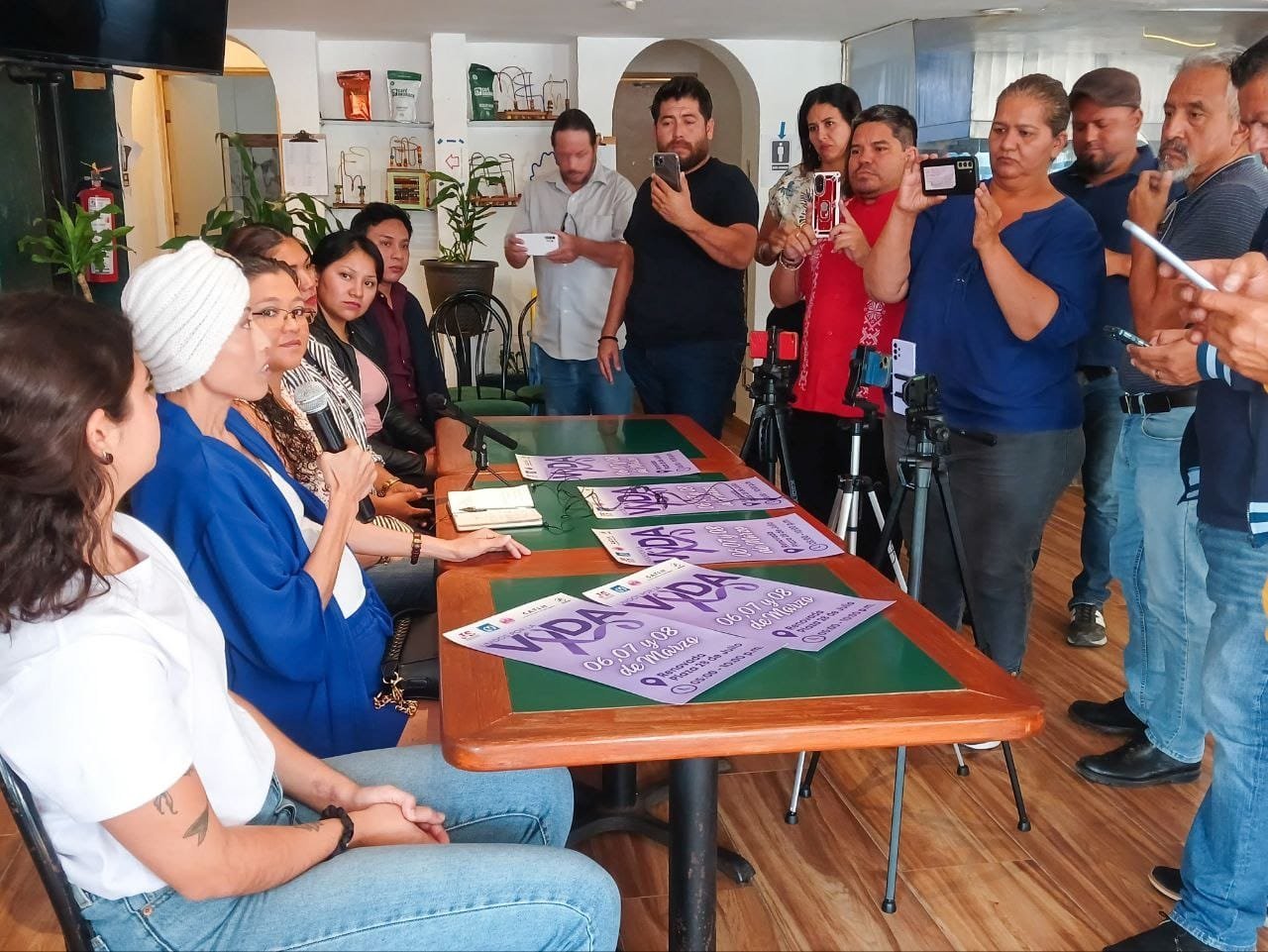 "UNIDOS POR LA VIDA": CELEBRANDO LA RESILIENCIA DE LAS MUJERES Y PROMOVIENDO LA SALUD"