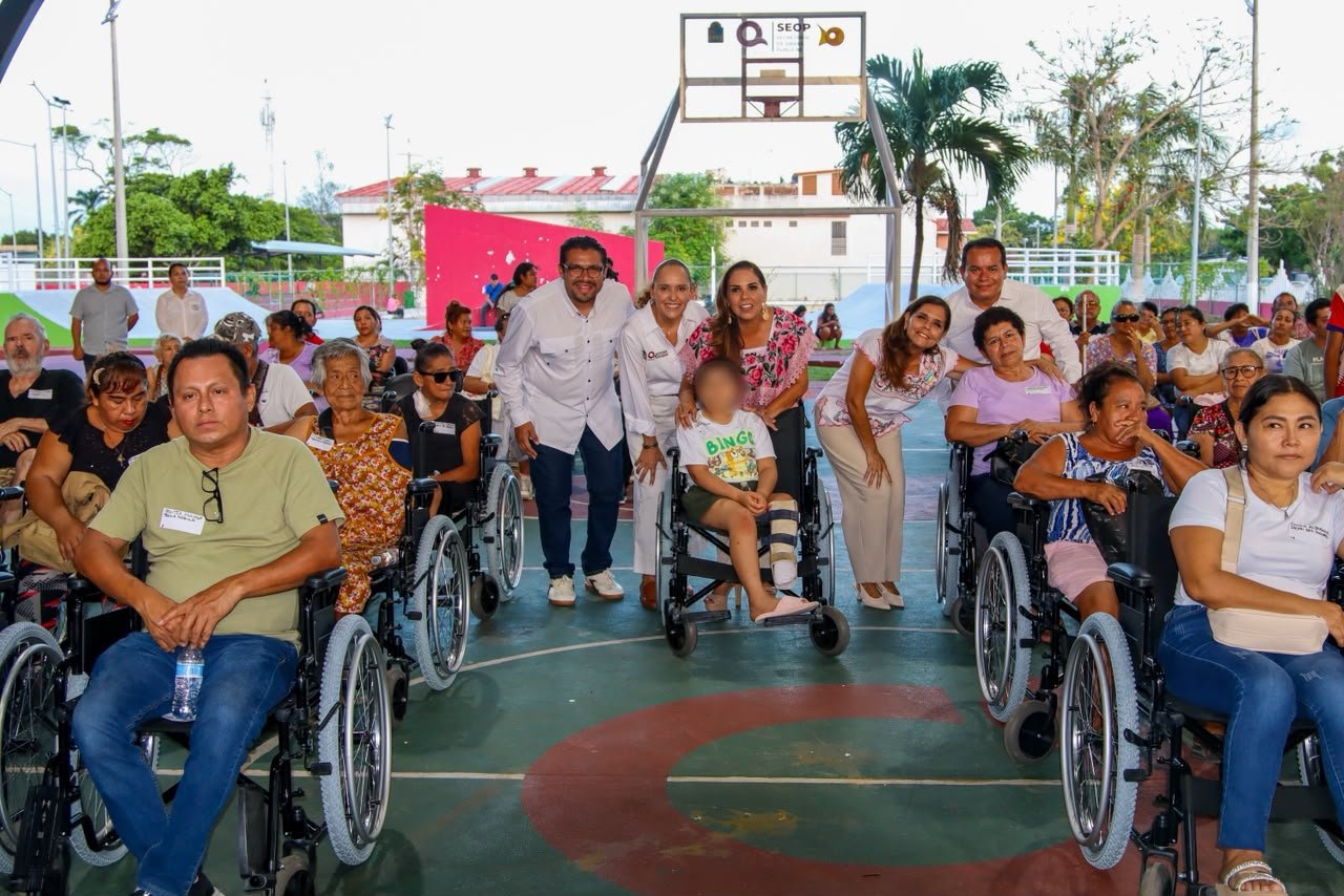 ENTREGA MARA LEZAMA 70 APOYOS FUNCIONALES PARA MEJORAR LA MOVILIDAD Y CALIDAD DE VIDA DE PERSONAS EN CHETUMAL
