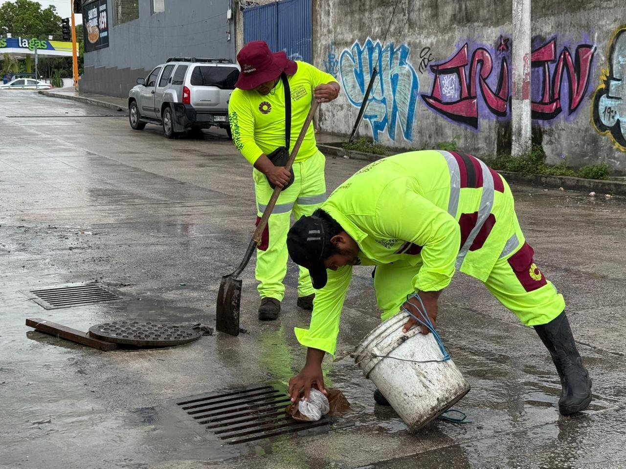 INTENSIFICA GOBIERNO DE BJ LABORES PREVENTIVAS EN CALLES Y AVENIDAS PARA EVITAR ENCHARCAMIENTOS