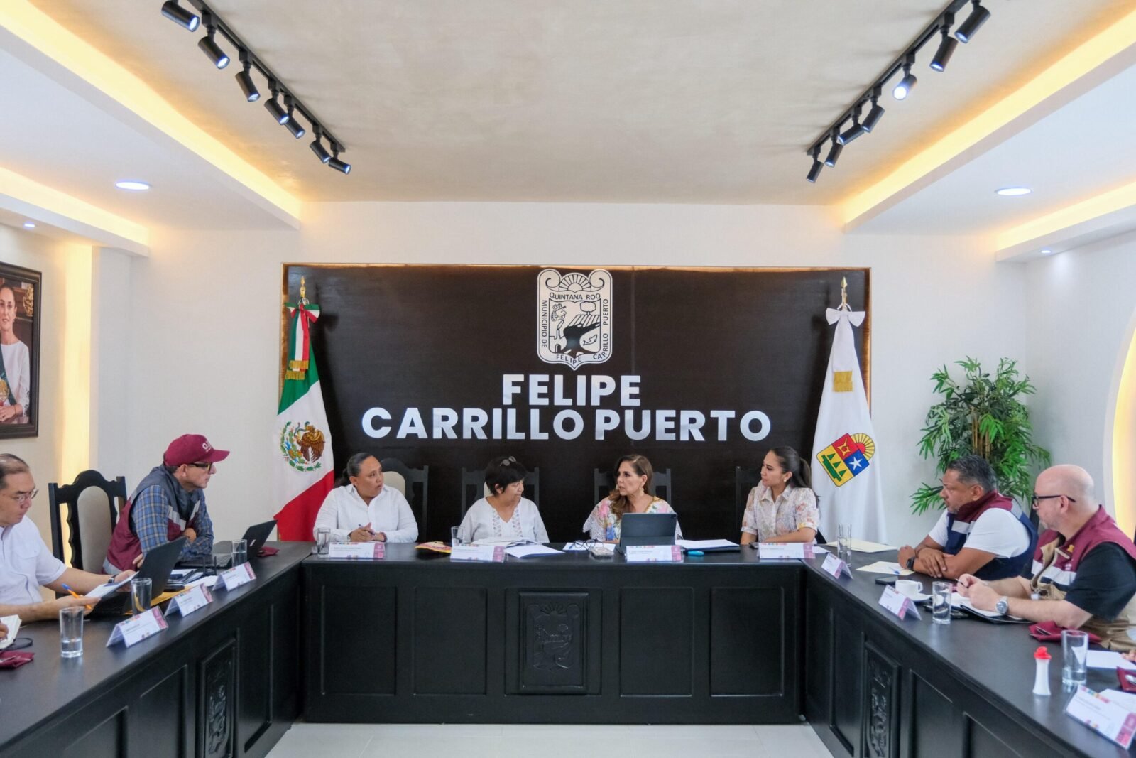 AGILIZAN PROCESOS MARA LEZAMA Y EDNA VEGA RANGEL, TITULAR DE SEDATU, PARA LA REGULARIZACIÓN DE TIERRAS EN QUINTANA ROO