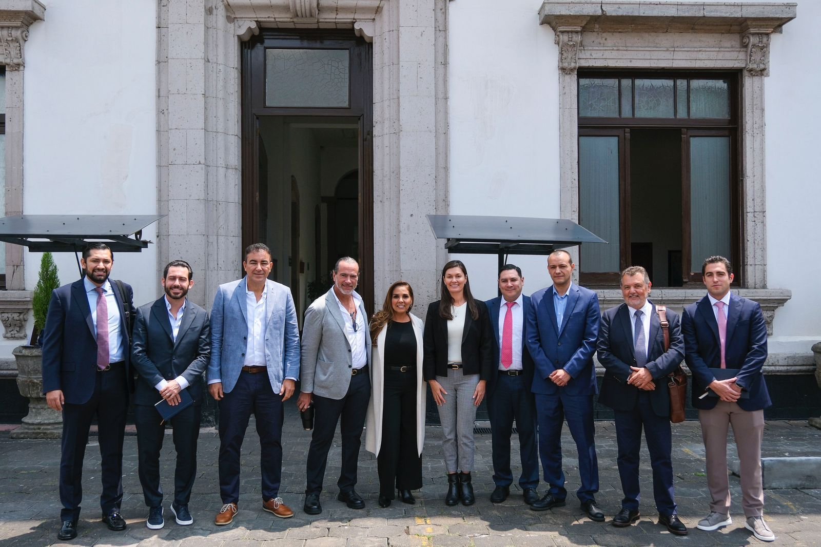 EVALÚA MARA LEZAMA CON GOBERNACIÓN ACTIVOS Y CONDICIONES DEL EQUIPO Y SERVICIO DE FONATUR EN QUINTANA ROO