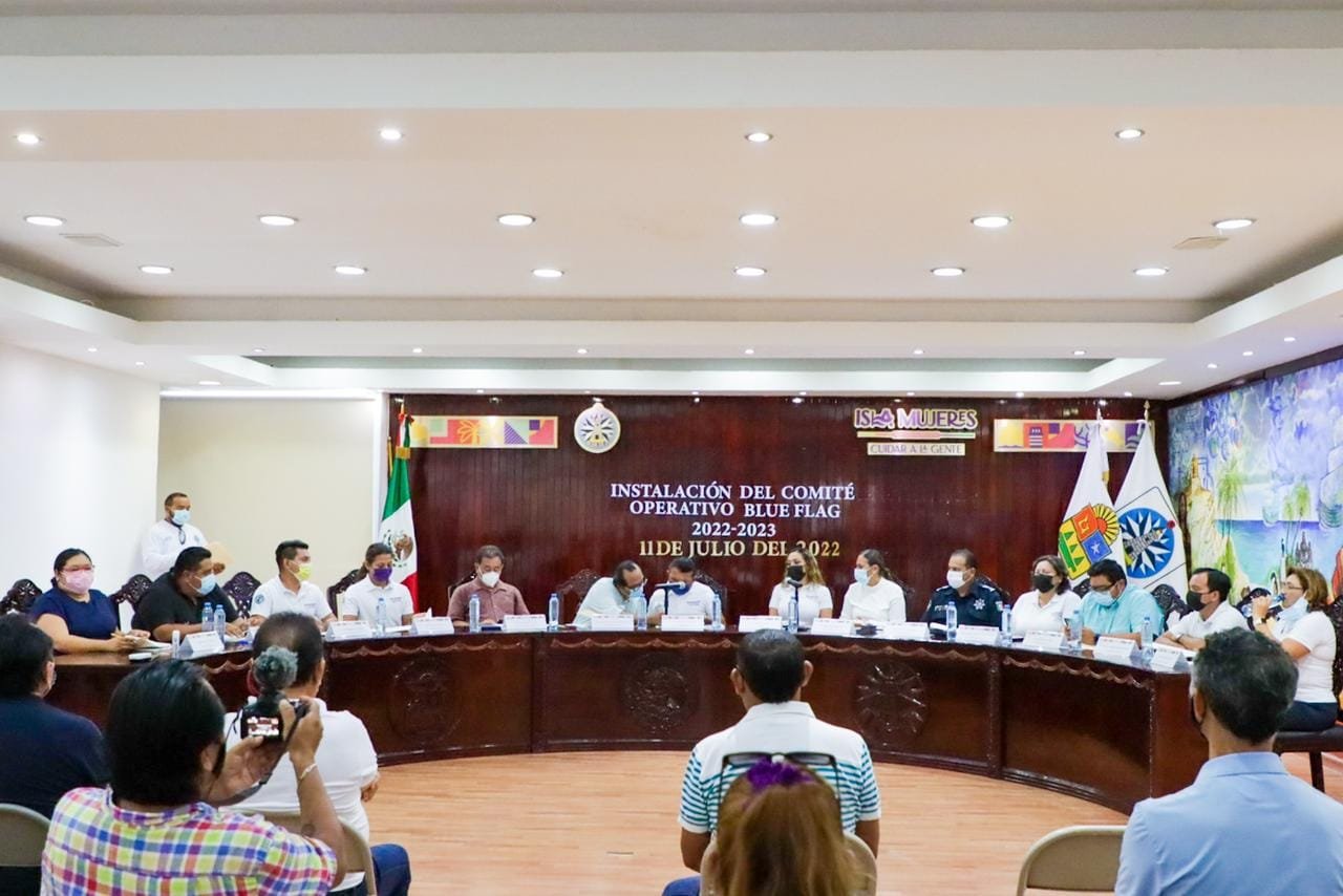 INSTALAN EL COMITÉ OPERATIVO BLUE FLAG 2022-2023 EN ISLA MUJERES
