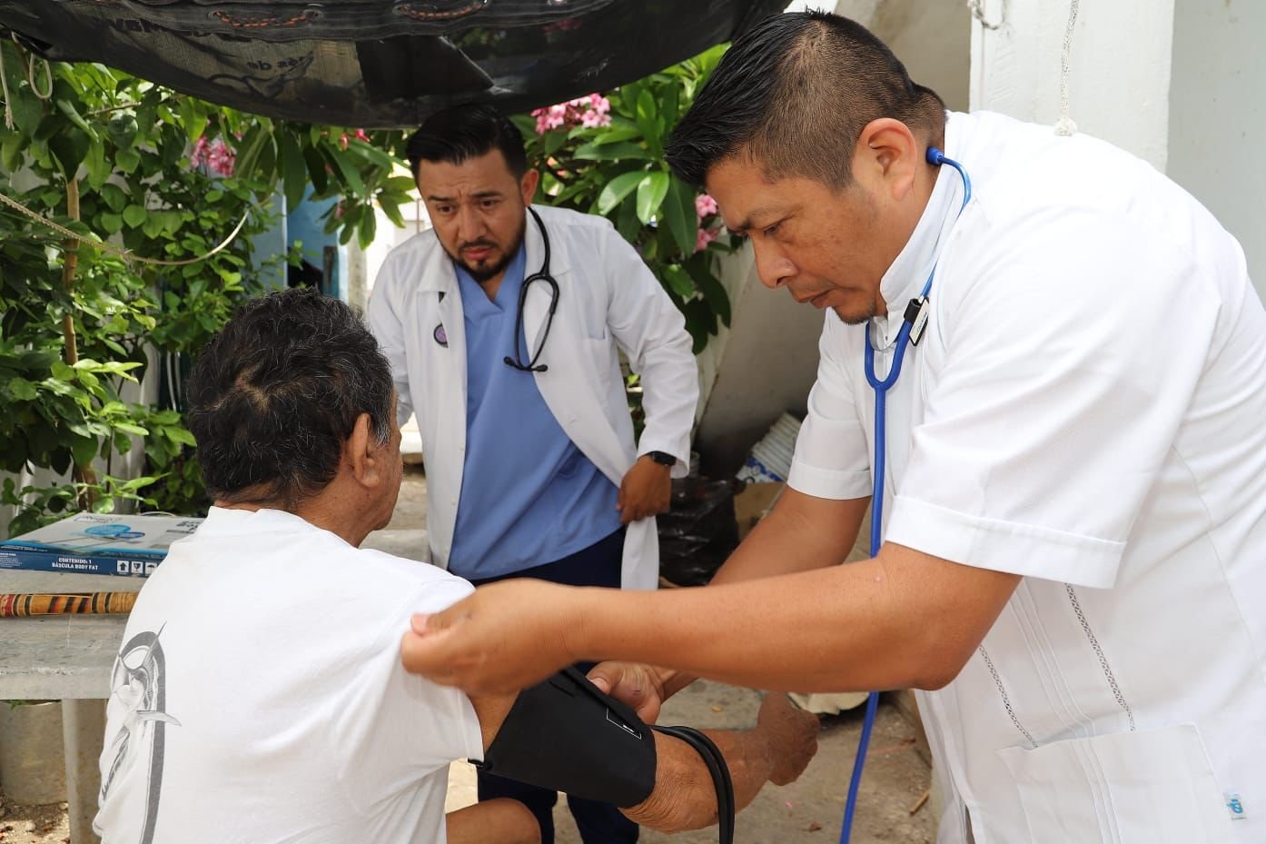ATENEA GÓMEZ RICALDE IMPULSA ACCIONES DE SALUD PARA EL BIENESTAR DE LAS ISLEÑAS E ISLEÑOS
