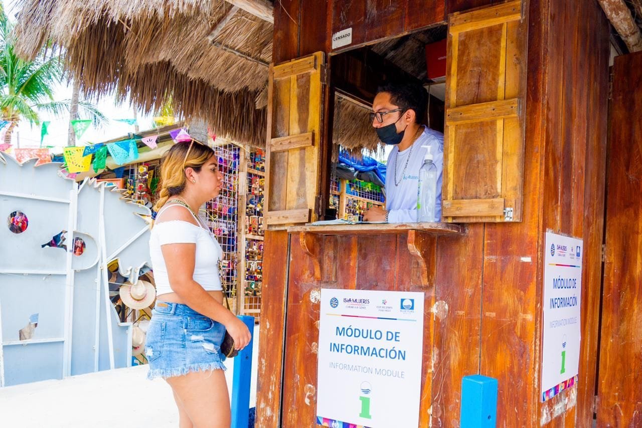 ABREN MÓDULOS DE ATENCIÓN TURÍSTICA EN ISLA MUJERES