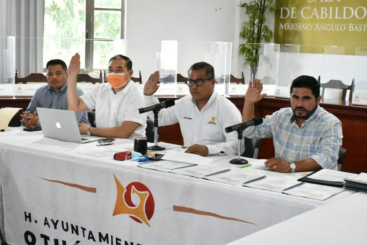 APRUEBAN EN SESIÓN DE COMISIÓN, 14 MANUALES DE ORGANIZACIÓN DE LA ADMINISTRACIÓN MUNICIPAL DE OPB