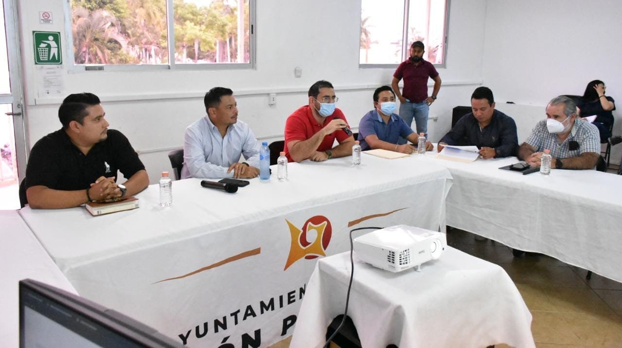 RECIBE AYUNTAMIENTO DE OPB PROYECTO DE REMODELACIÓN DEL ICÓNICO PARQUE DEL MAESTRO EN CHETUMA