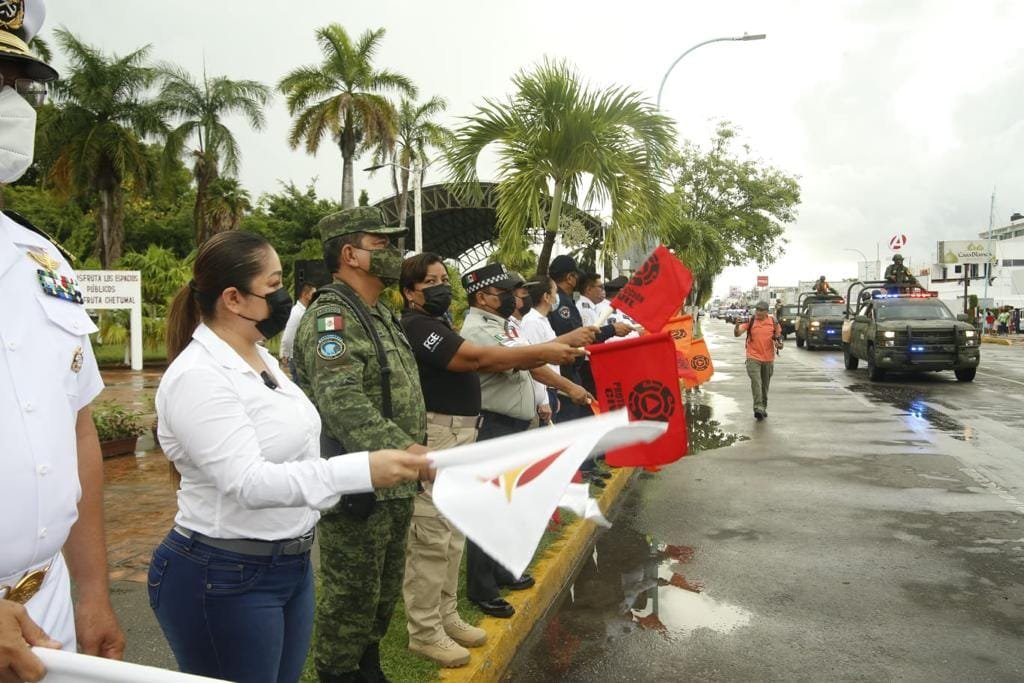 YENSUNNI MARTÍNEZ ENCABEZA BANDERAZO DE INICIO DEL OPERATIVO “VACACIONES DE VERANO 2022”