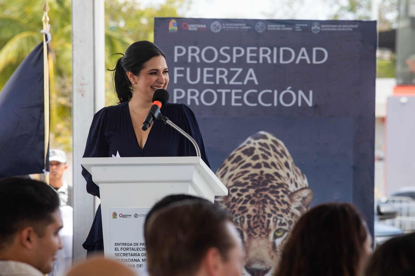 CON UNA HISTÓRICA INVERSIÓN DE 1,200 MILLONES DE PESOS, ESTEFANÍA MERCADO FORTALECE LA SEGURIDAD CIUDADANA EN PLAYA DEL CARMEN