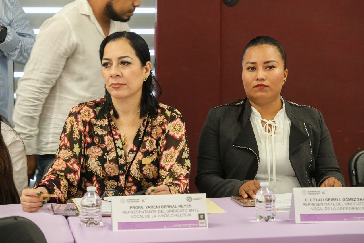 EN SOLIDARIDAD SE CONSTRUYE UN MEJOR FUTURO PARA LAS MUJERES