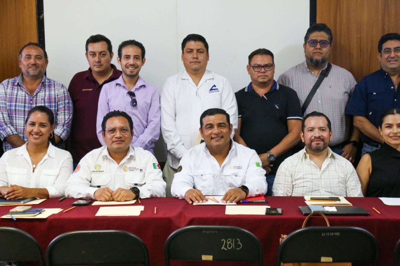 IMPULSAN GOBIERNO DE PLAYA DEL CARMEN Y CÁMARAS EMPRESARIALES FORTALECIMIENTO DE PROTECCIÓN CIVIL, DESARROLLO ECONÓMICO Y MEDIO AMBIENTE