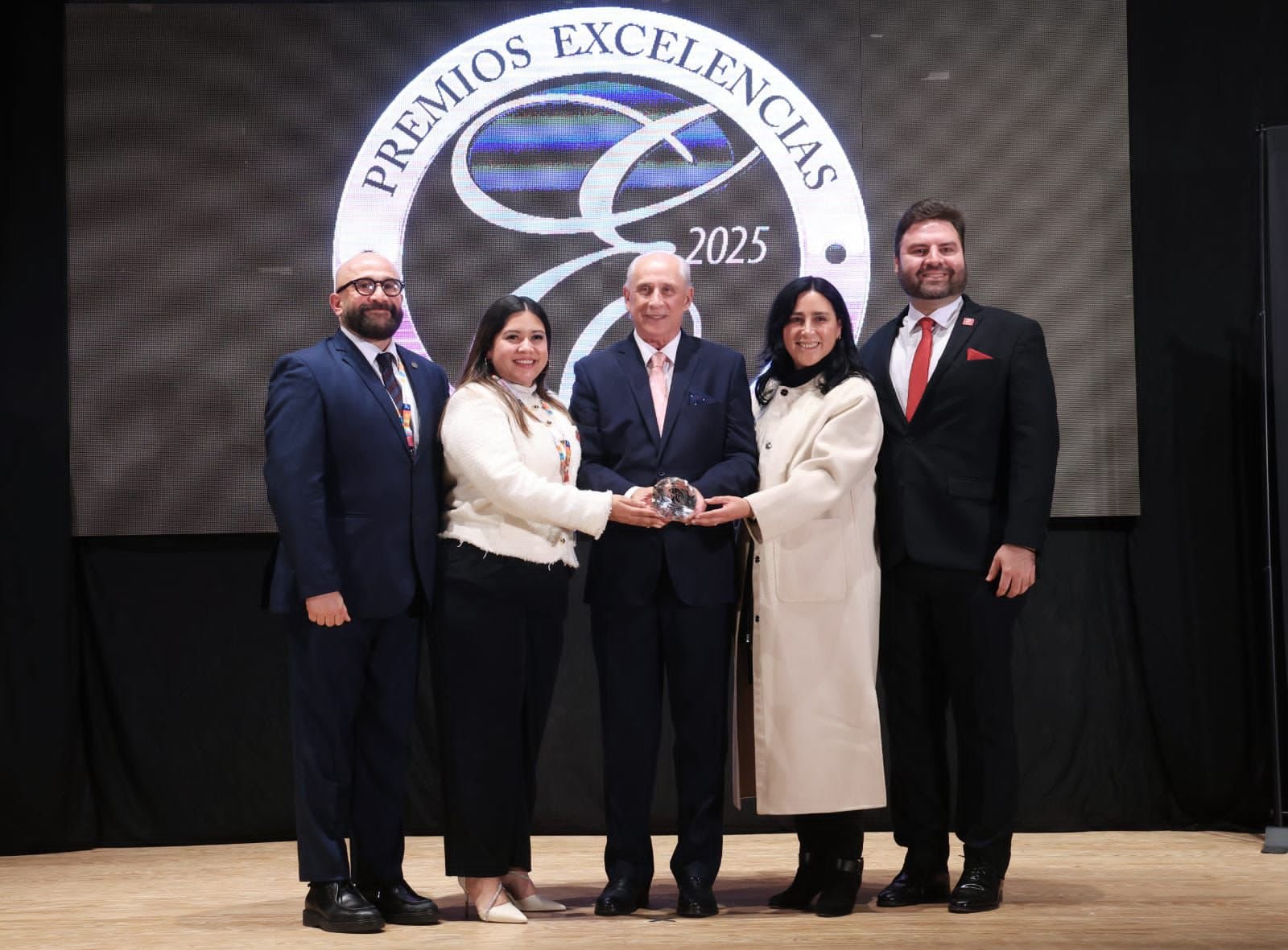 PLAYA DEL CARMEN GANA EL PREMIO EXCELENCIAS TURÍSTICAS EN LA FITUR 2026 POR LA RUTA DE LA MIEL Y LA SELVA
