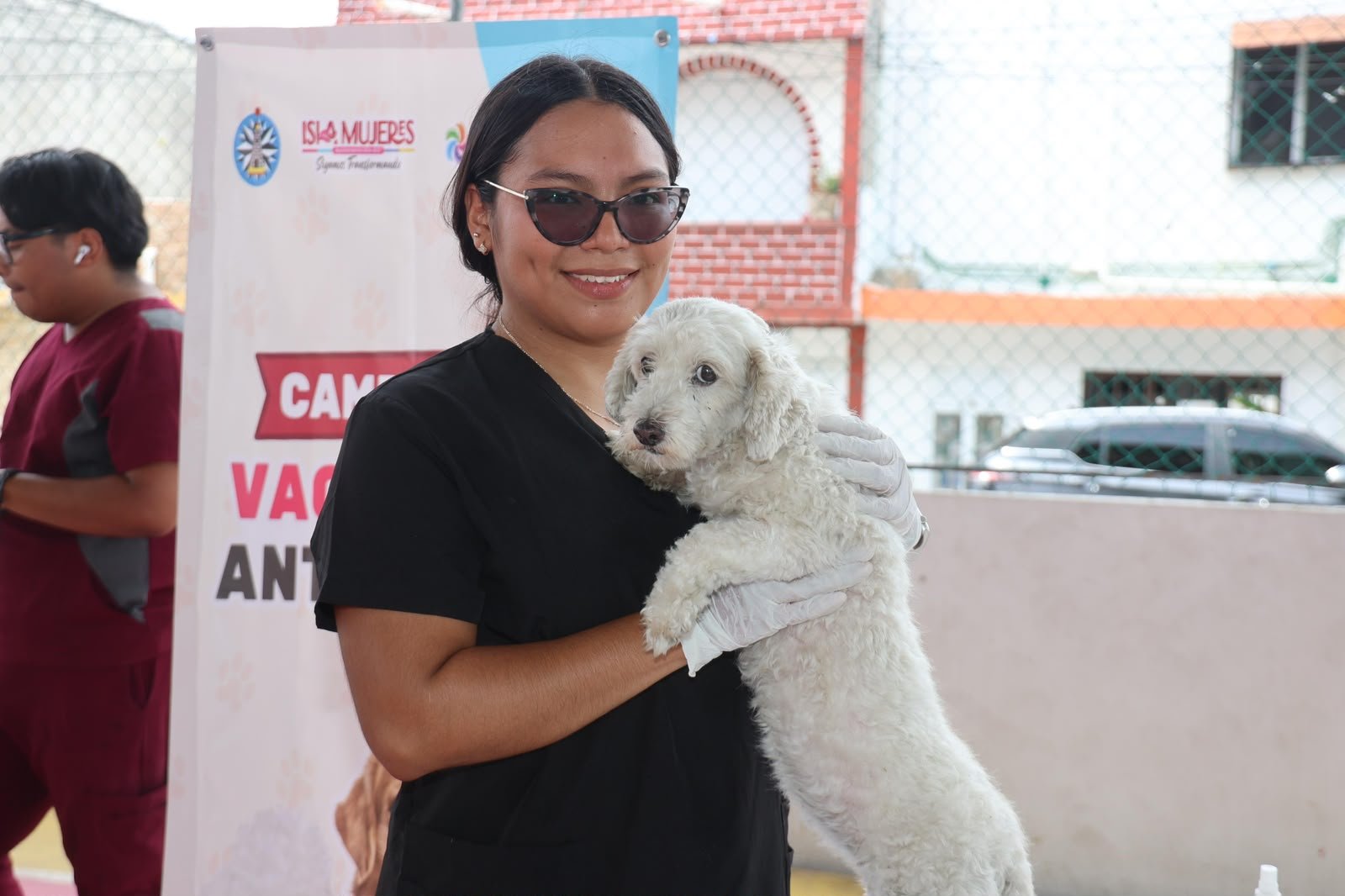 ATENEA GÓMEZ IMPULSA EL CUIDADO DE PERROS Y GATOS CON CAMPAÑA GRATUITA DE VACUNACIÓN ANTIRRÁBICA