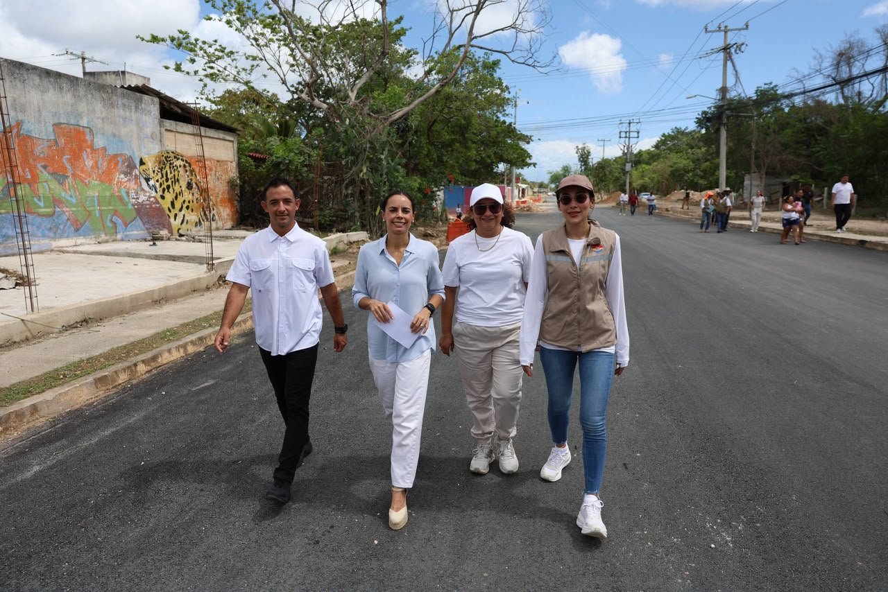 MEJORA ANA PATY PERALTA INFRAESTRUCTURA URBANA EN AVENIDA GALAXIAS DEL SOL