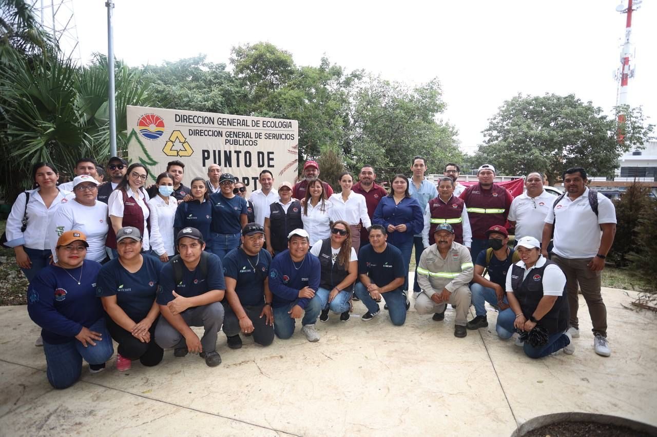 ARRANCA GOBIERNO DE BJ ACOPIO DE ÁRBOLES DE NAVIDAD